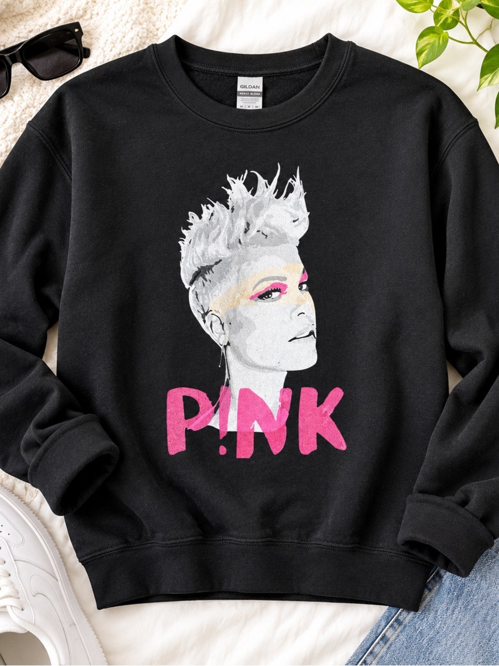 P!NK Graphic Crewneck Sweatshirt Black Size M
